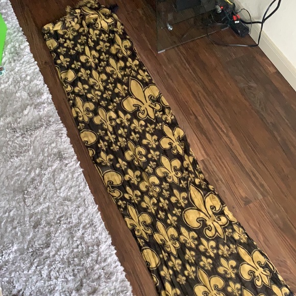 3 Layer Fleur Di Lis Scarf/Shawl - Picture 4 of 6